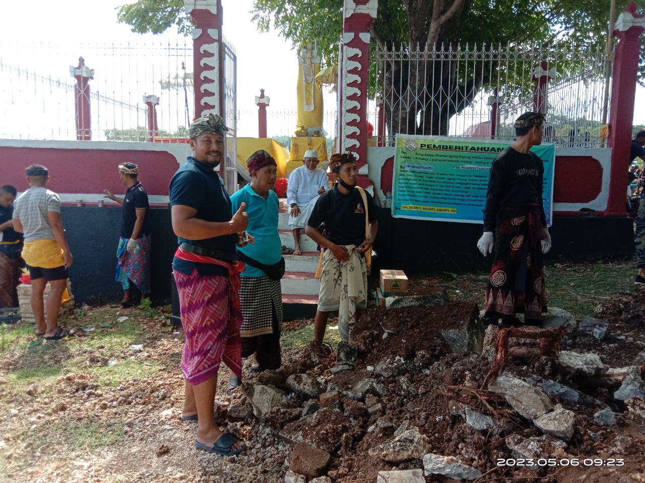 Kuburan Hindukupang22