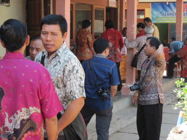 Persiapan Ngaben Massal