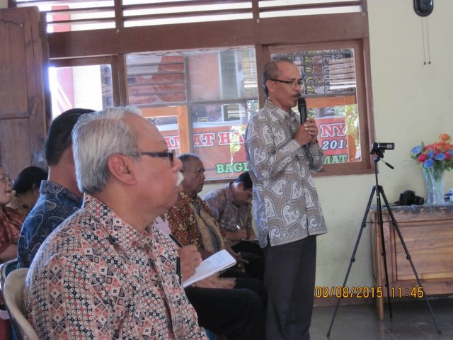 Persiapan Ngaben Massal