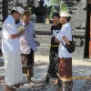 Mecaru dan Matur Piuning di Pura Oebananta
